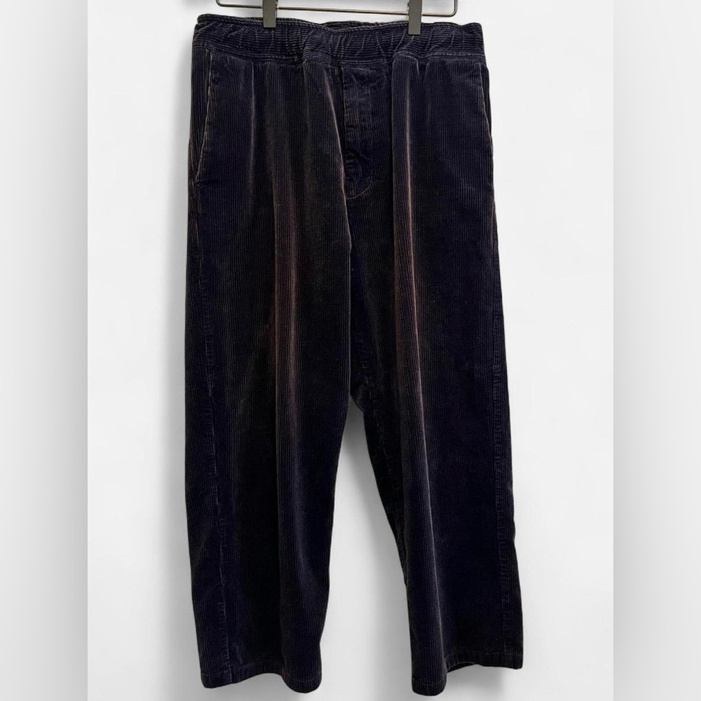 Bottega Veneta Dark Gray Corduroy Cropped Trousers
